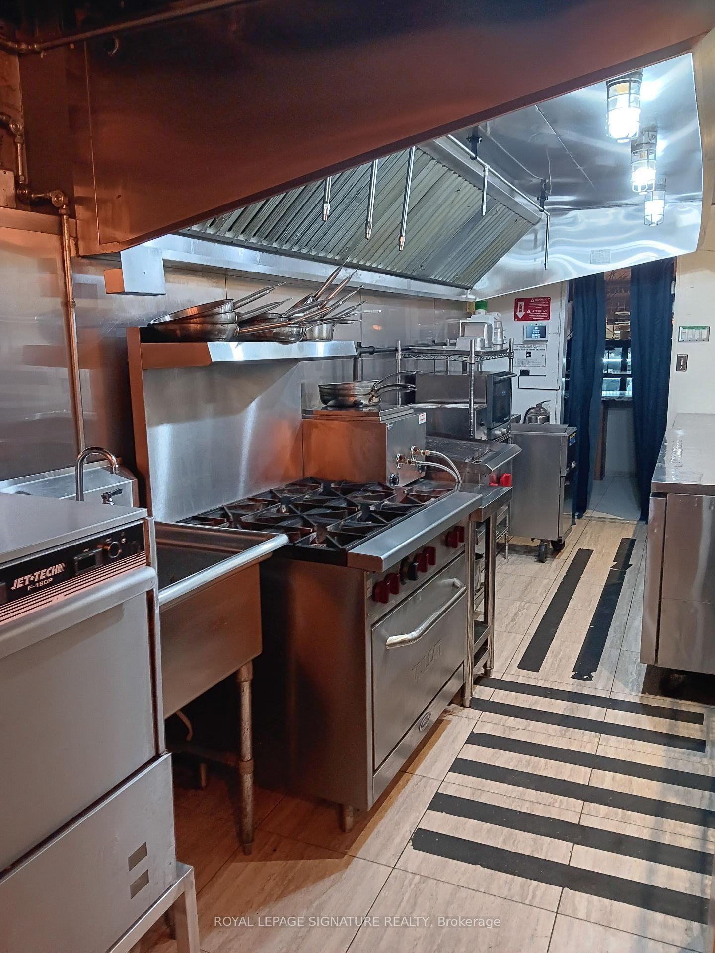 1316 Queen Street W, Toronto, ON