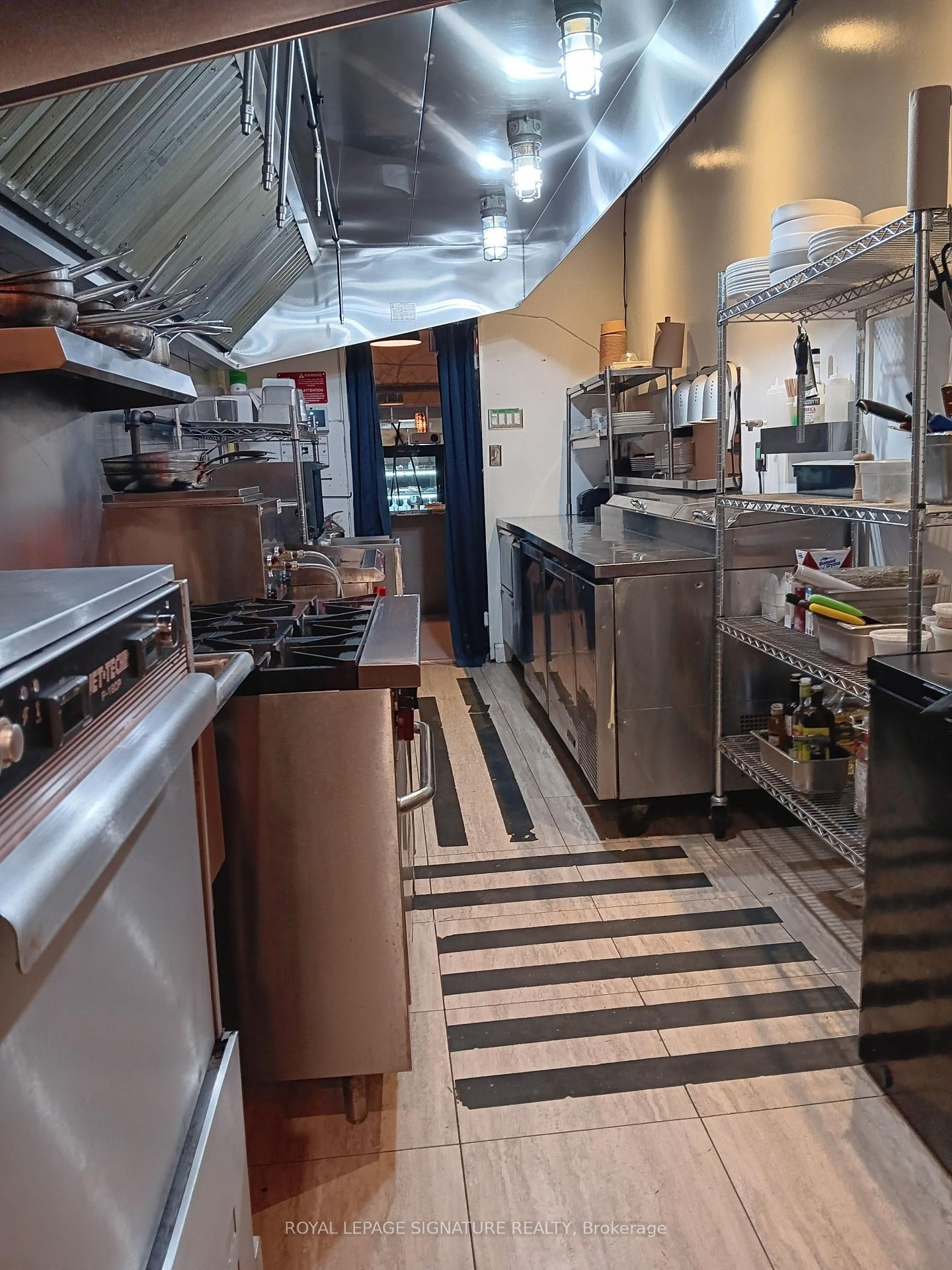 1316 Queen Street W, Toronto, ON