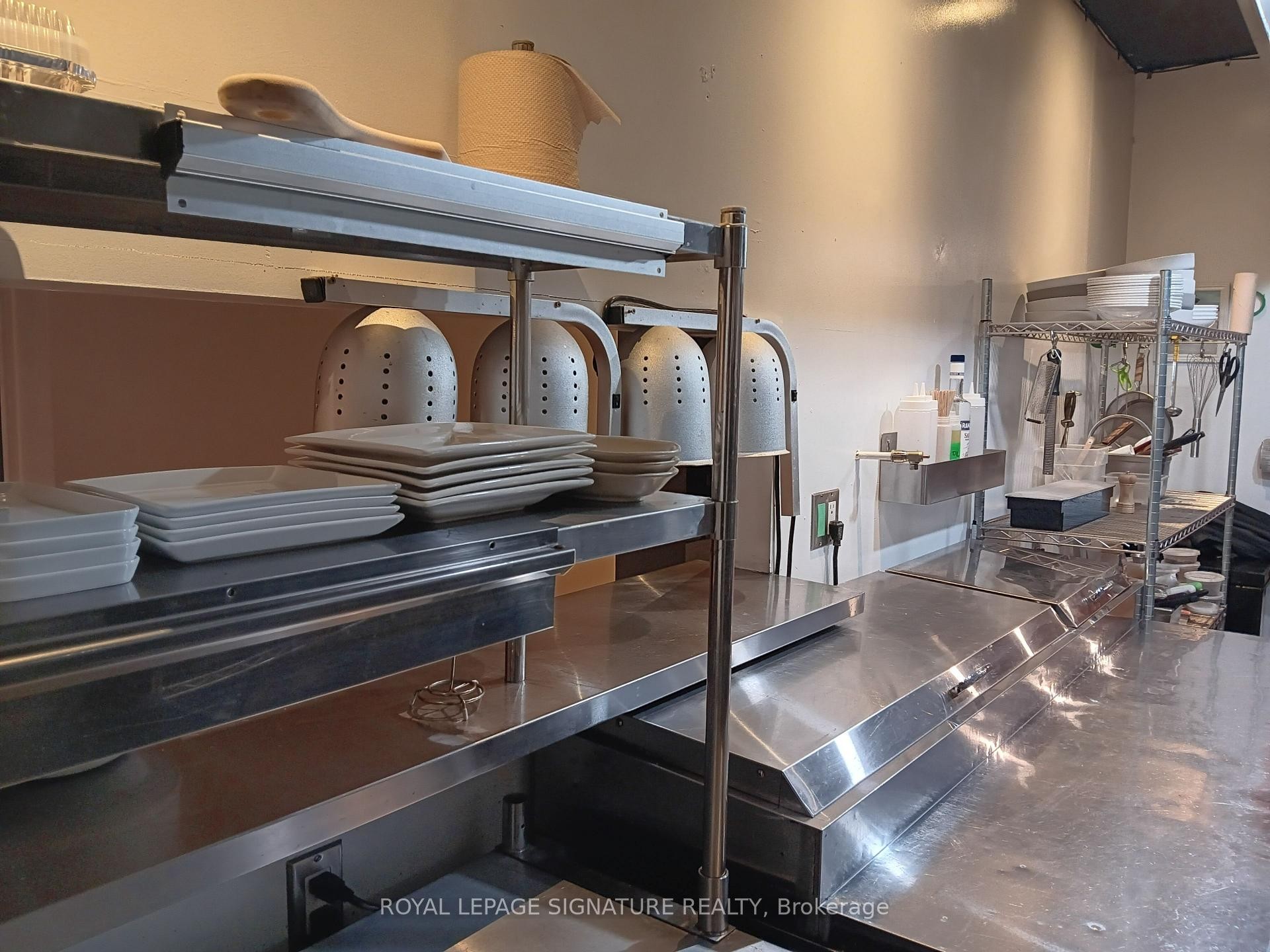 1316 Queen Street W, Toronto, ON