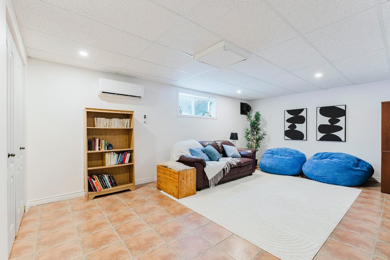 Family room - 1015 Rue Beausoleil, Sherbrooke (Brompton/Rock Forest/Saint-Élie/Deauville), QC - Indoor