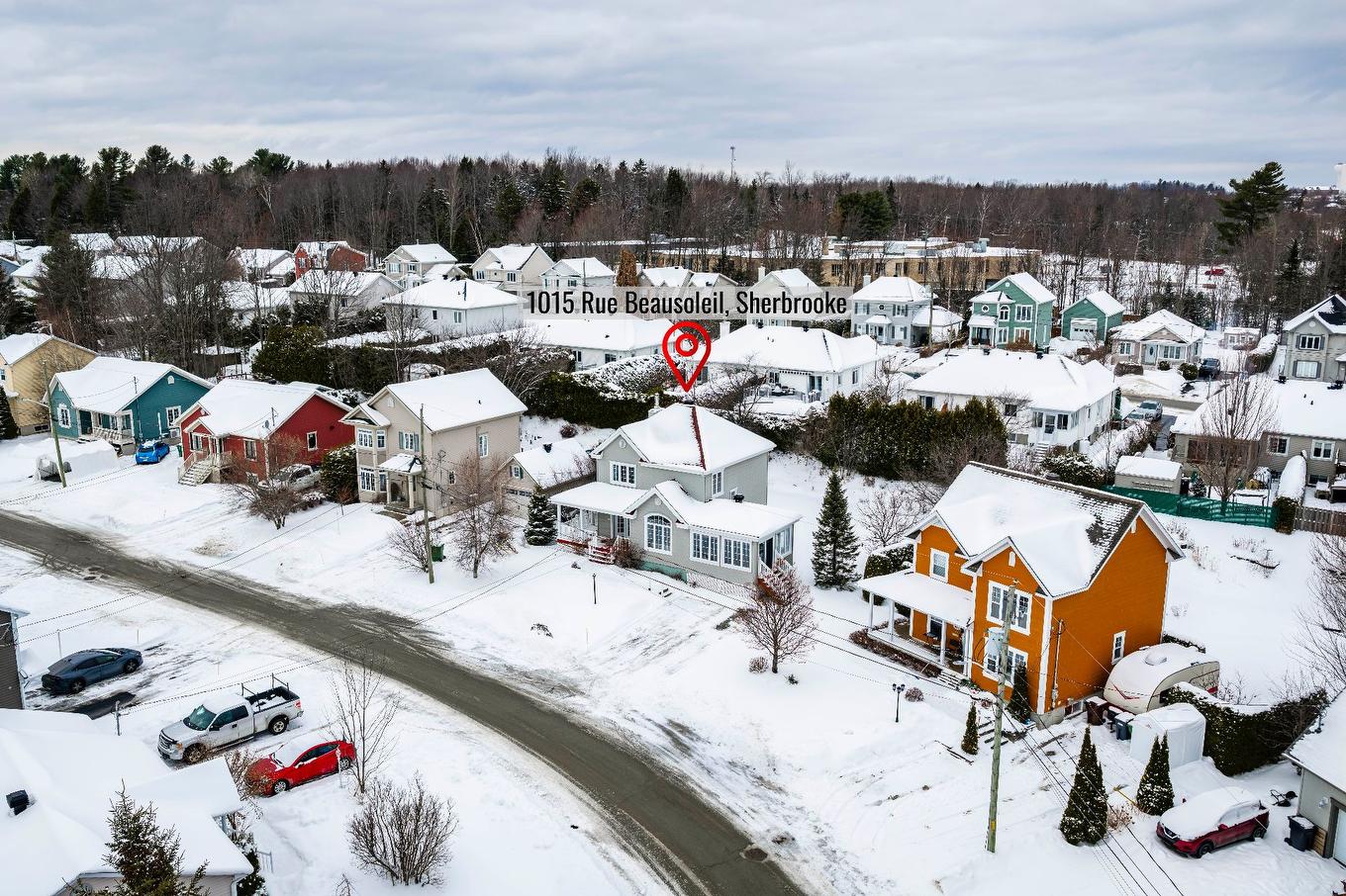 Aerial photo - 1015 Rue Beausoleil, Sherbrooke (Brompton/Rock Forest/Saint-Élie/Deauville), QC - Outdoor
