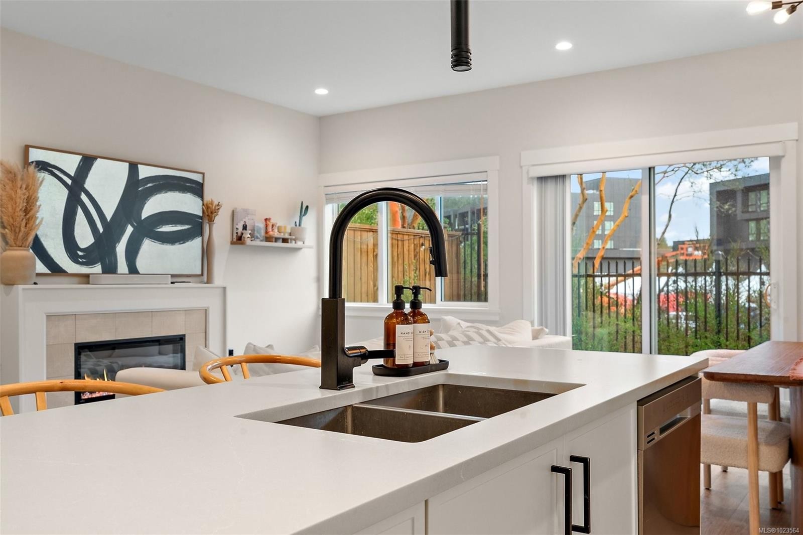 1109 Moonstone Loop, Langford, BC