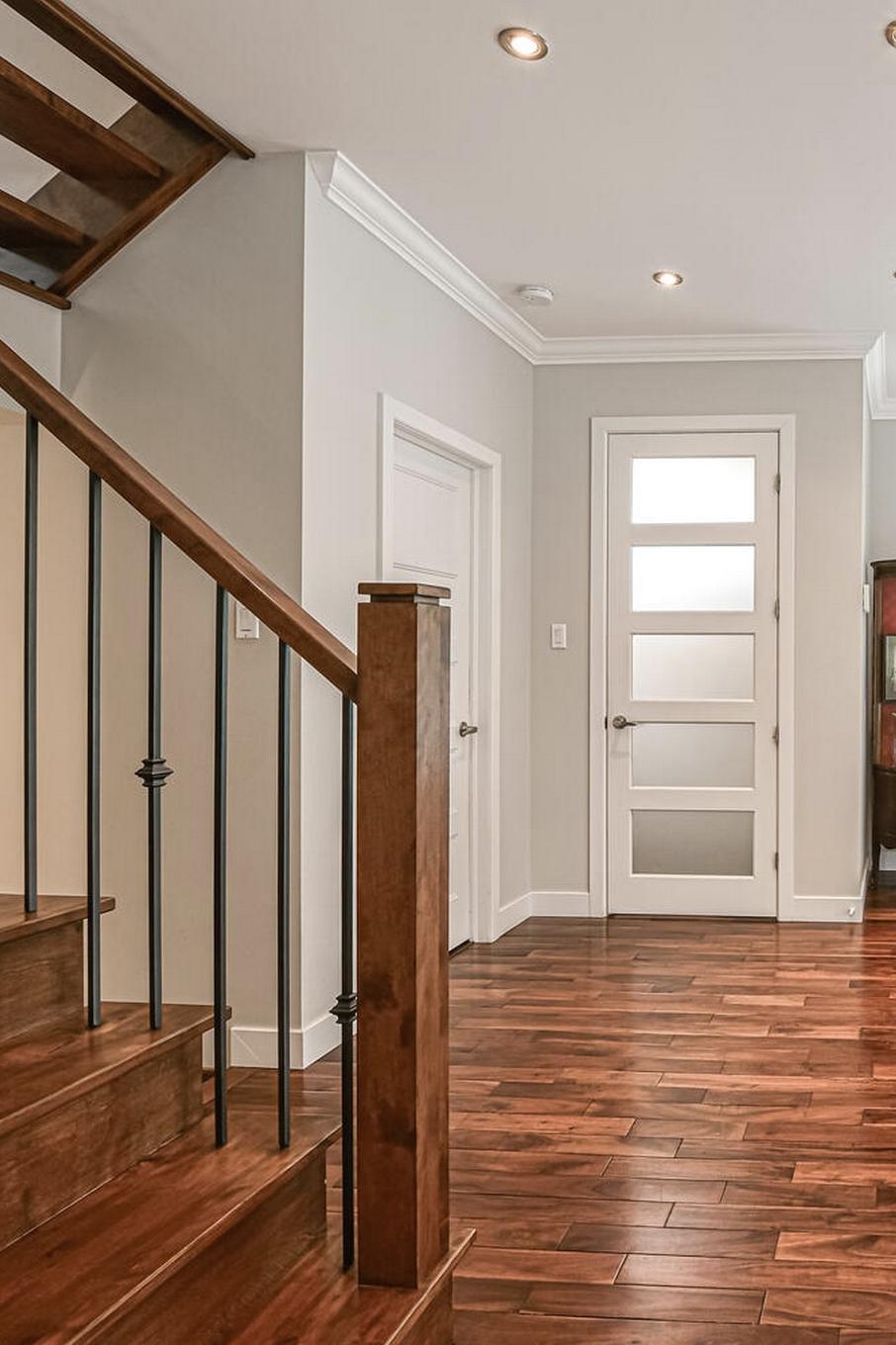 Hall d'entrée/Vestibule - 199 Rue Du Bonniebrook, Saint-Colomban, QC - Indoor Photo Showing Other Room