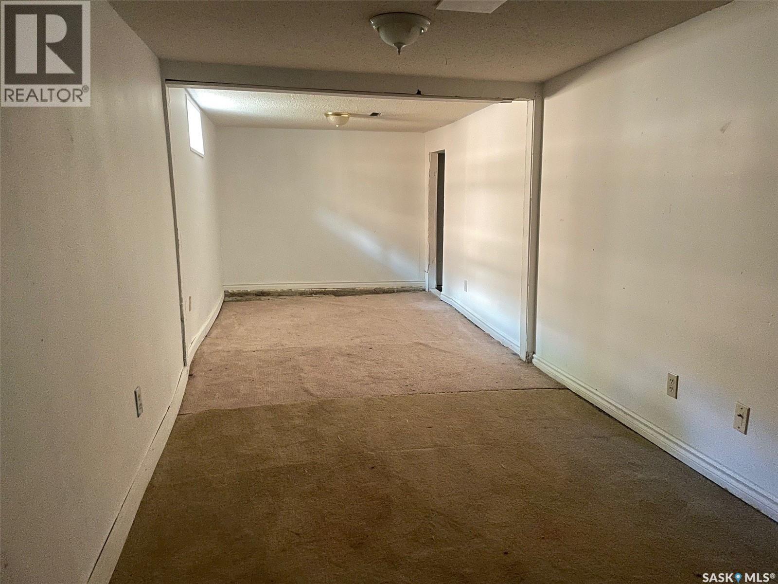 2172 Wallace Street, Regina, SK - Indoor Photo Showing Other Room