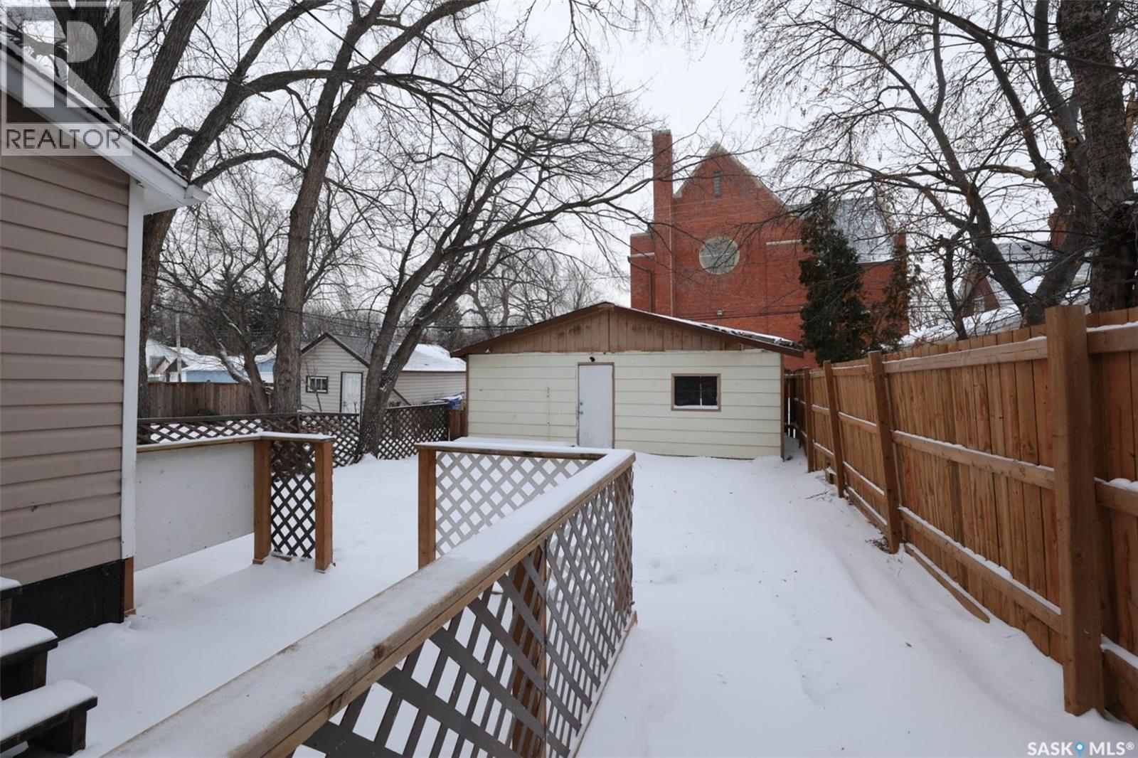 2172 Wallace Street, Regina, SK - Outdoor With Exterior