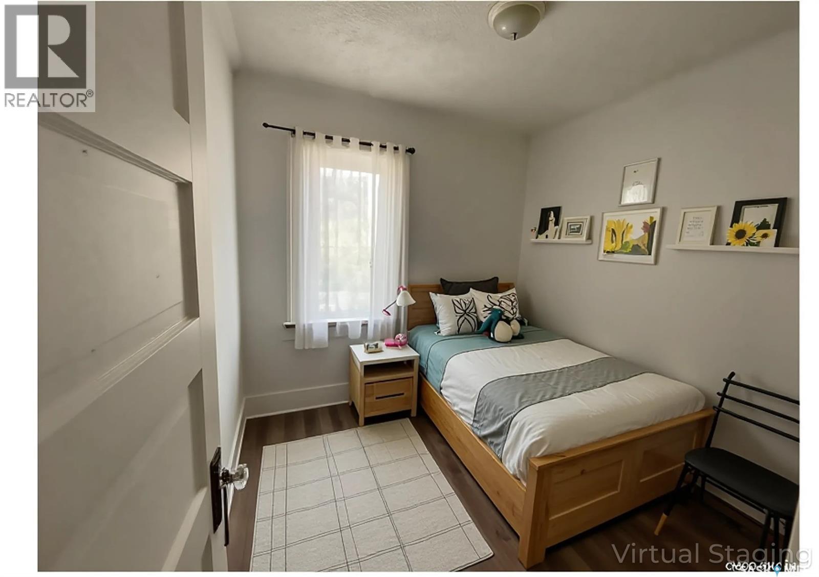 2172 Wallace Street, Regina, SK - Indoor Photo Showing Bedroom