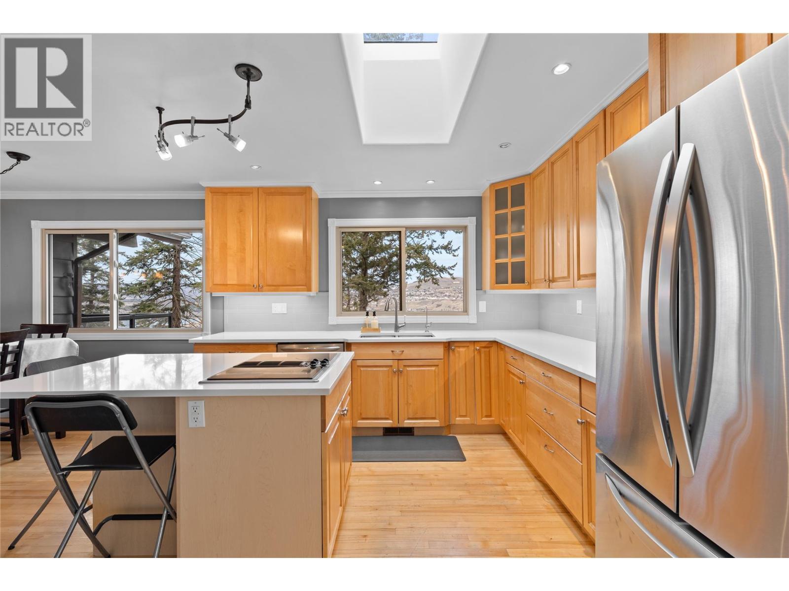 11609 Upper Summit Drive, Coldstream, BC - Indoor Photo Showing Kitchen