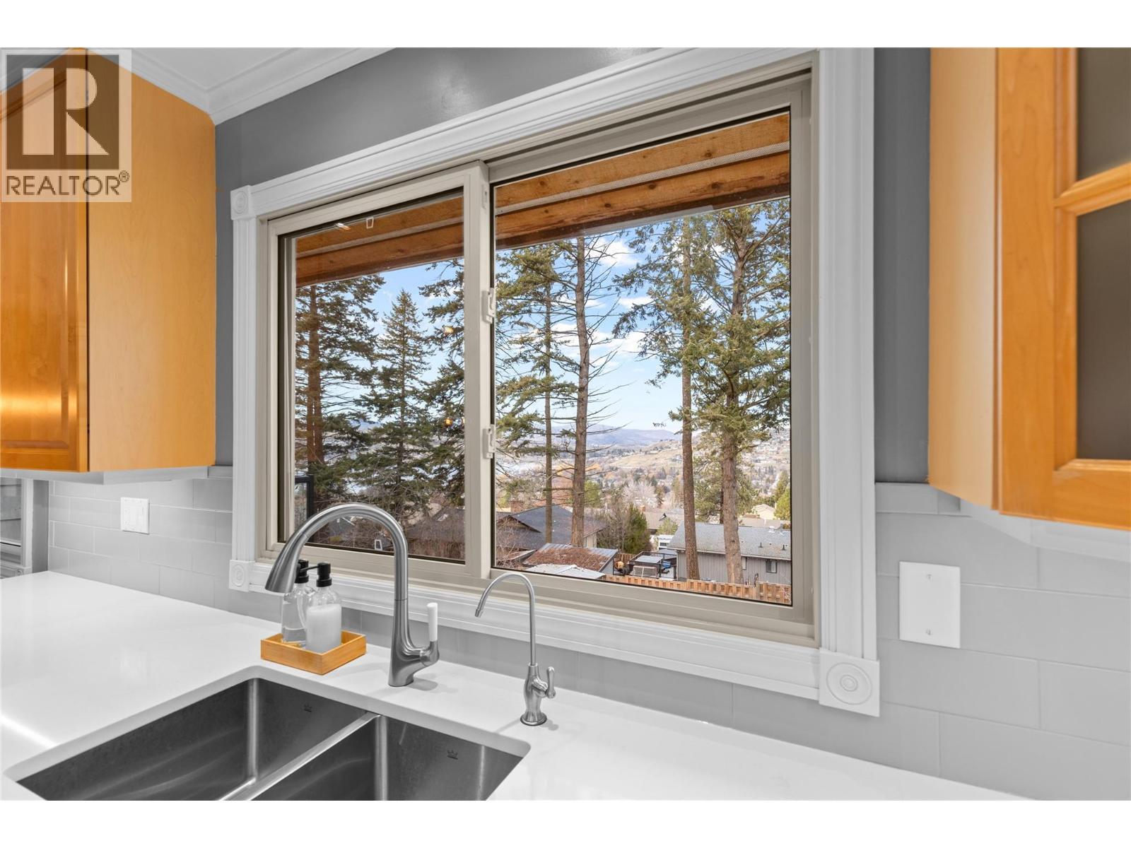 11609 Upper Summit Drive, Coldstream, BC - Indoor Photo Showing Kitchen With Double Sink