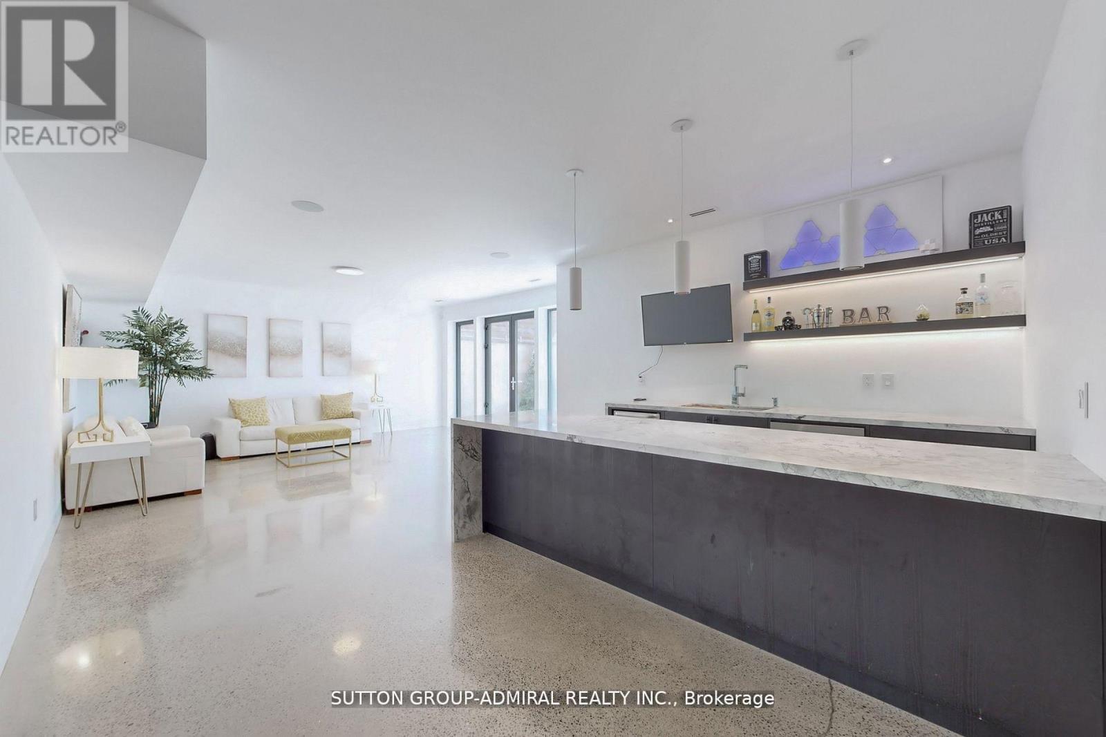 126 Wood Lane, Richmond Hill, ON - Indoor