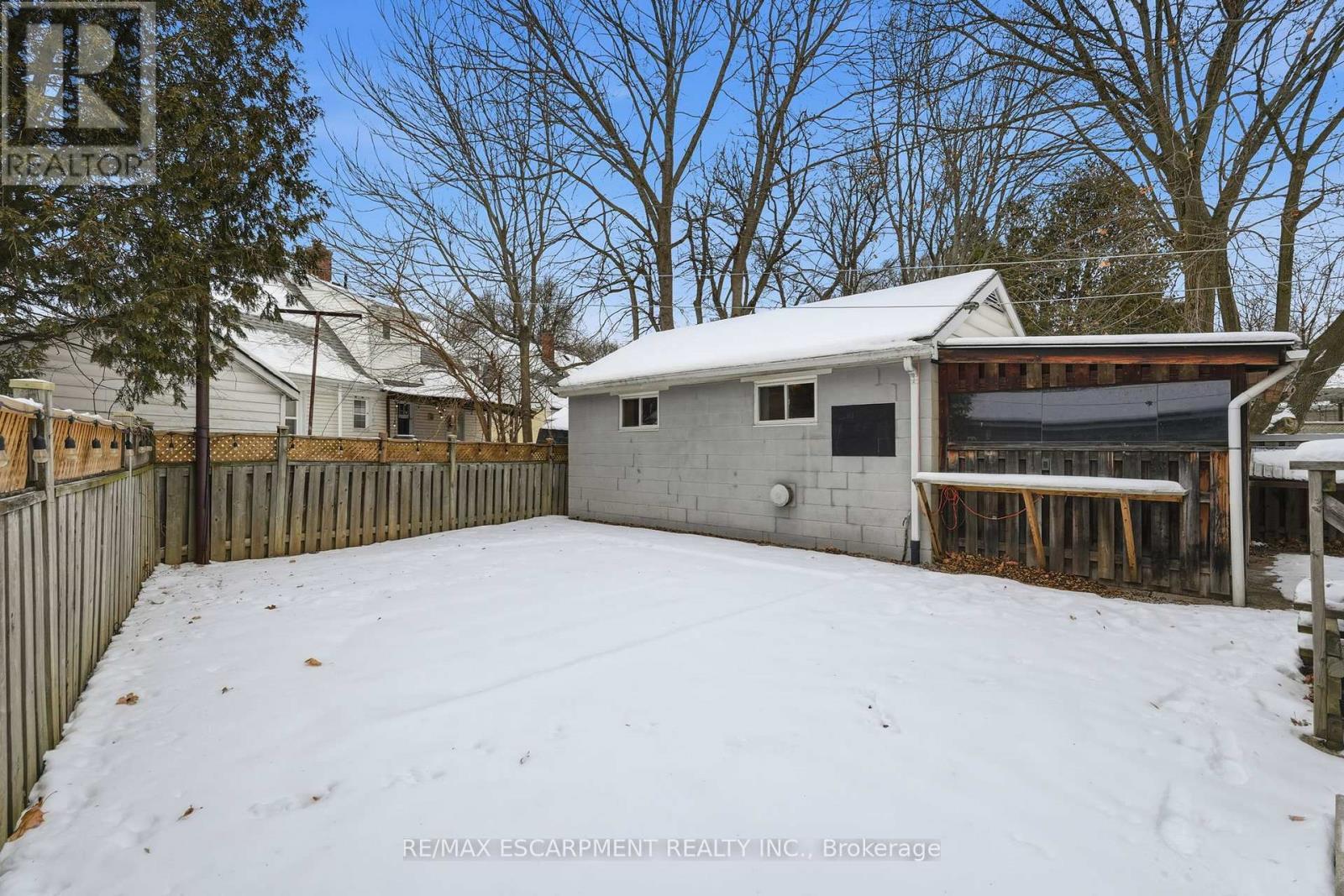 92 Gary Avenue, Hamilton, ON - Outdoor