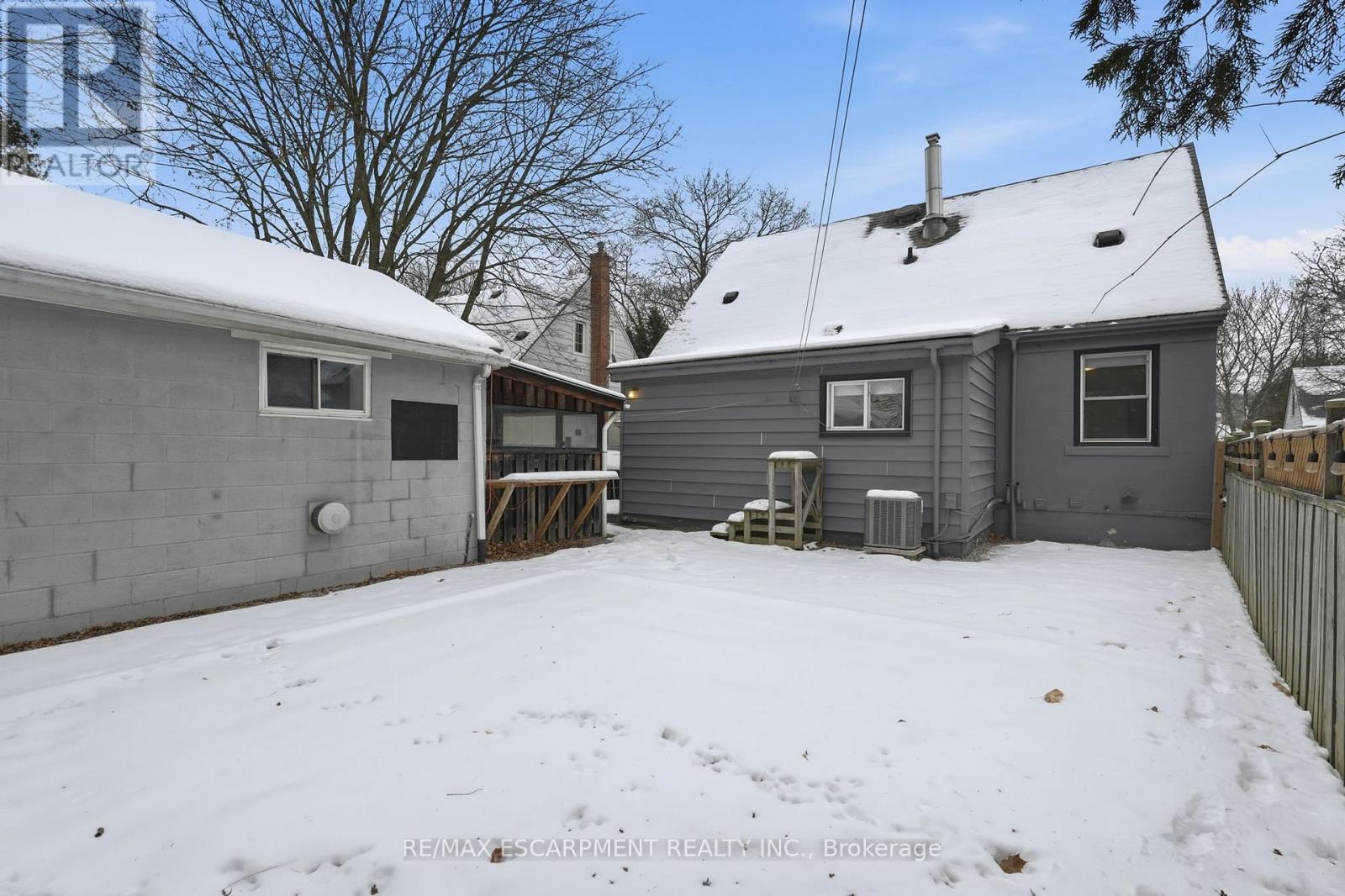 92 Gary Avenue, Hamilton, ON - Outdoor