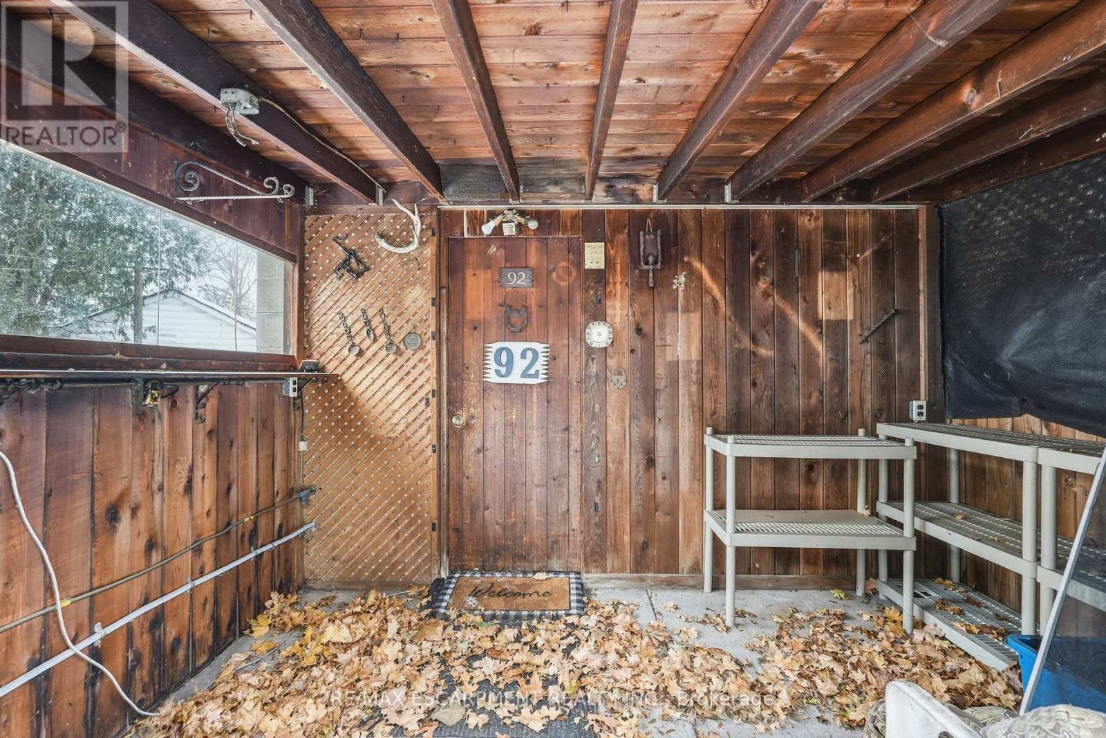 92 Gary Avenue, Hamilton, ON - Indoor Photo Showing Basement