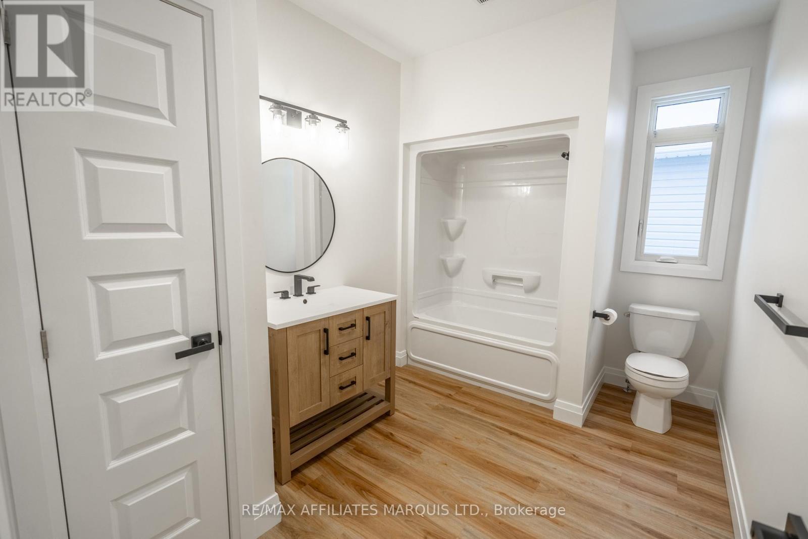 2286 Crewson Crescent, Cornwall, ON - Indoor Photo Showing Bathroom