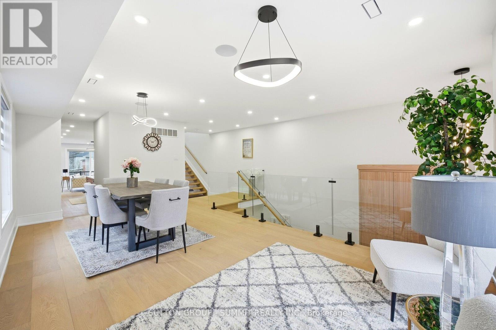 1228 Alexandra Avenue, Mississauga, ON - Indoor Photo Showing Dining Room