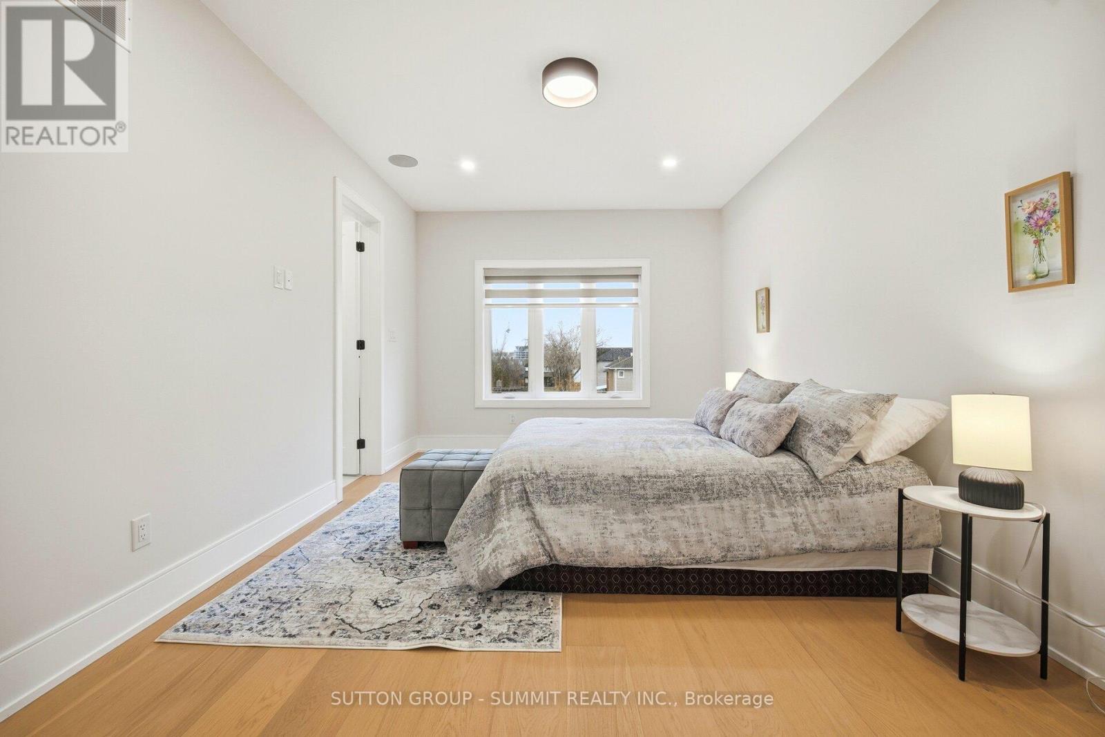 1228 Alexandra Avenue, Mississauga, ON - Indoor Photo Showing Bedroom