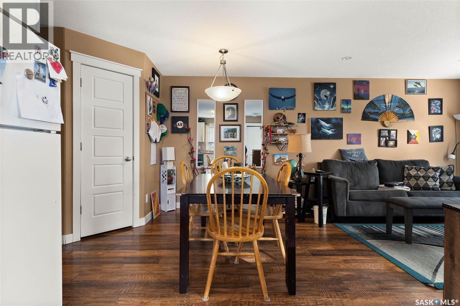 1358 Arthur Street, Regina, SK - Indoor