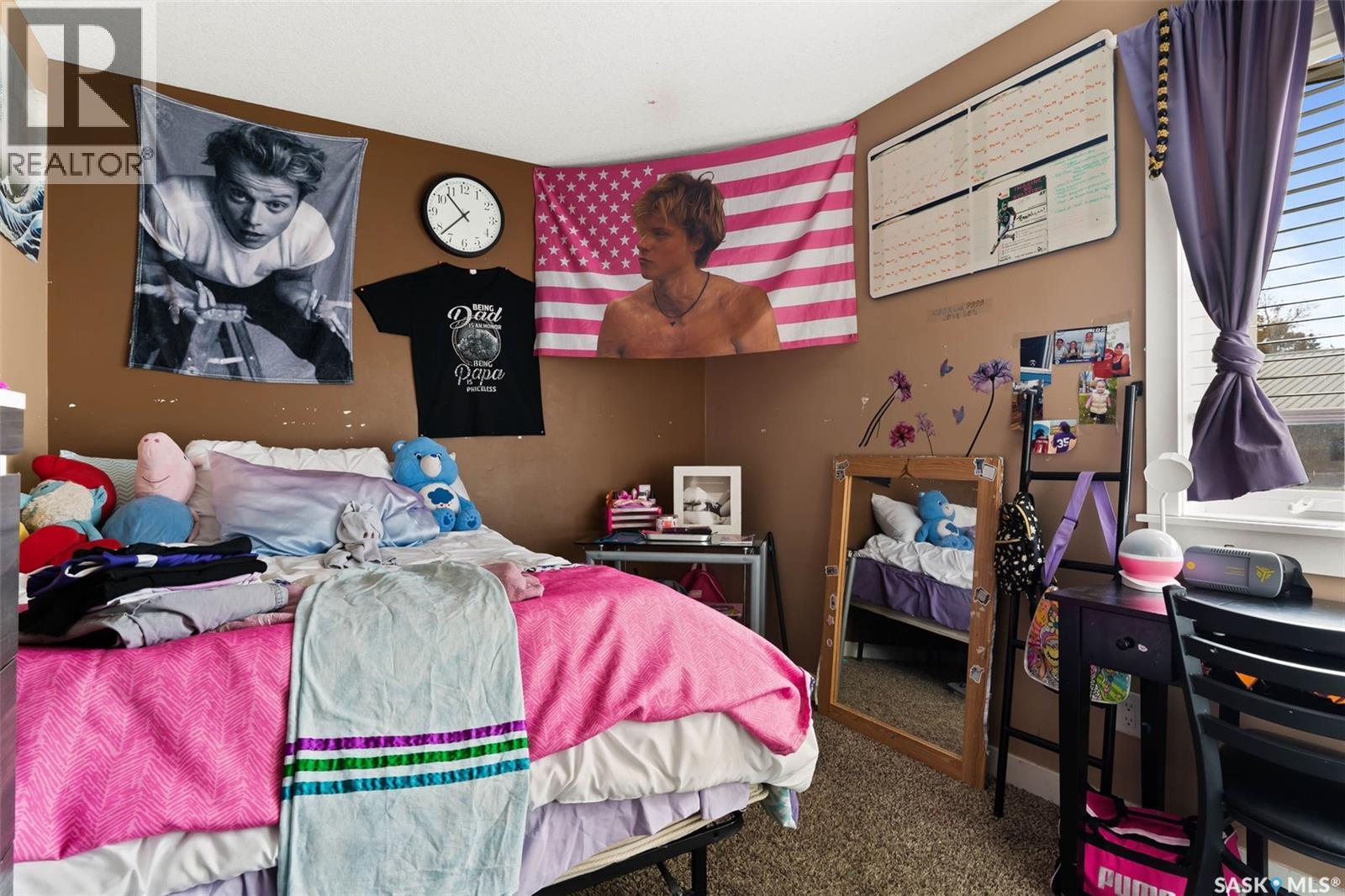 1358 Arthur Street, Regina, SK - Indoor Photo Showing Bedroom