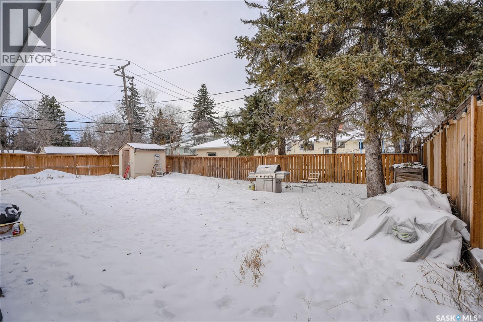 1812 Grant Drive, Regina, SK - Outdoor