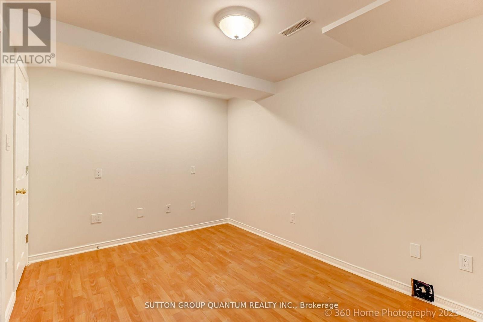 3246 Fanleaf Drive, Mississauga, ON - Indoor Photo Showing Other Room