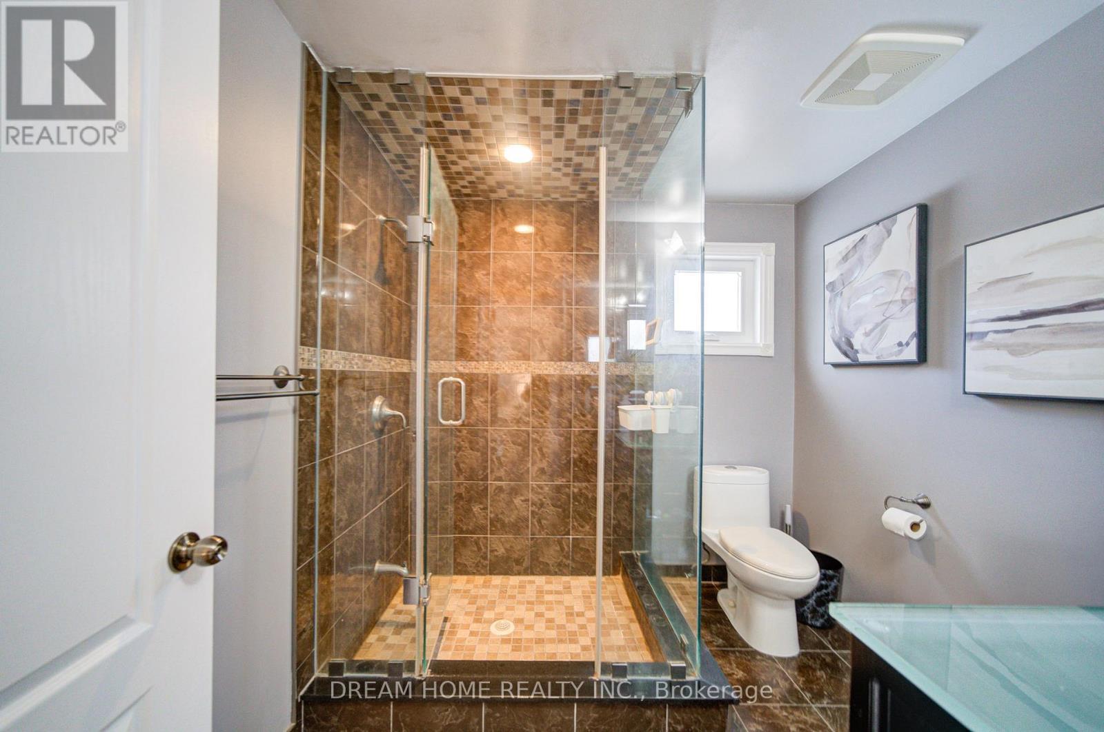 30 Marlow Crescent, Markham, ON - Indoor Photo Showing Bathroom