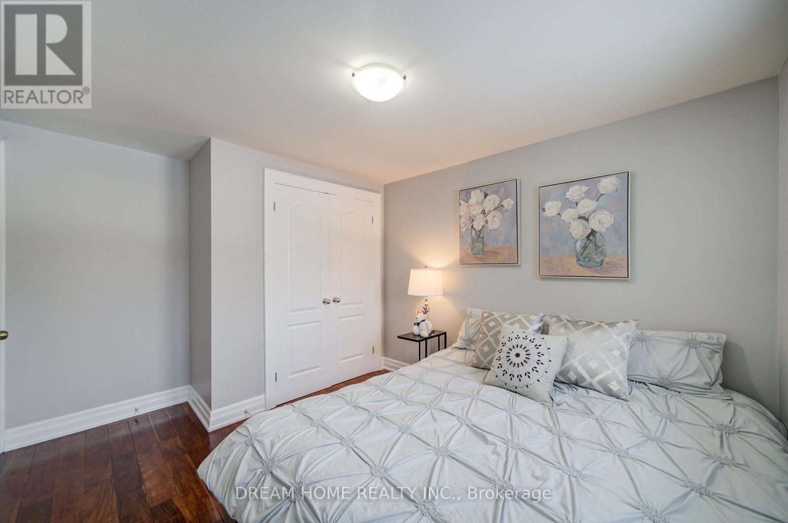 30 Marlow Crescent, Markham, ON - Indoor Photo Showing Bedroom