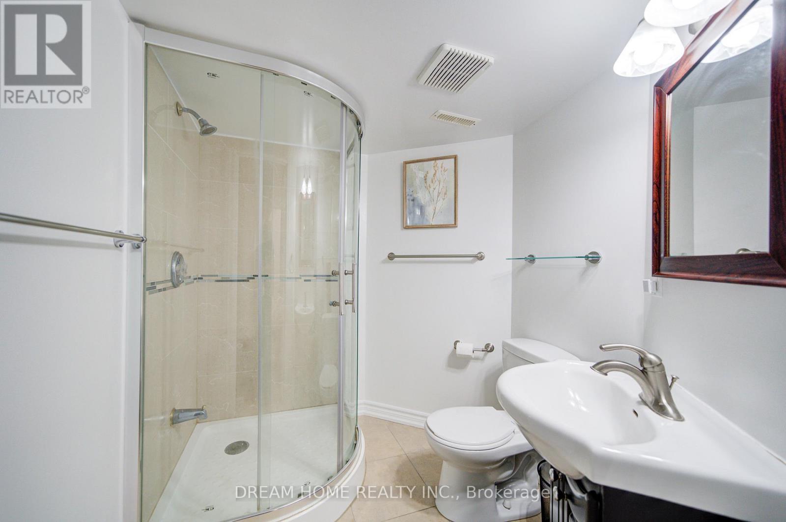 30 Marlow Crescent, Markham, ON - Indoor Photo Showing Bathroom