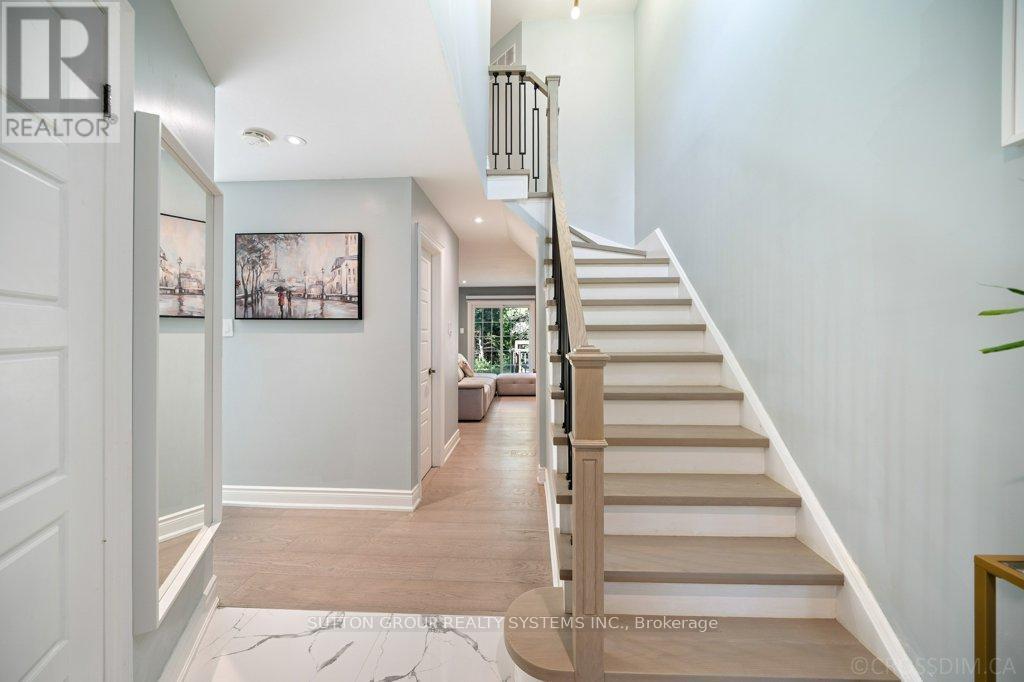 1114 Cedarcroft Crescent, Pickering, ON - Indoor Photo Showing Other Room