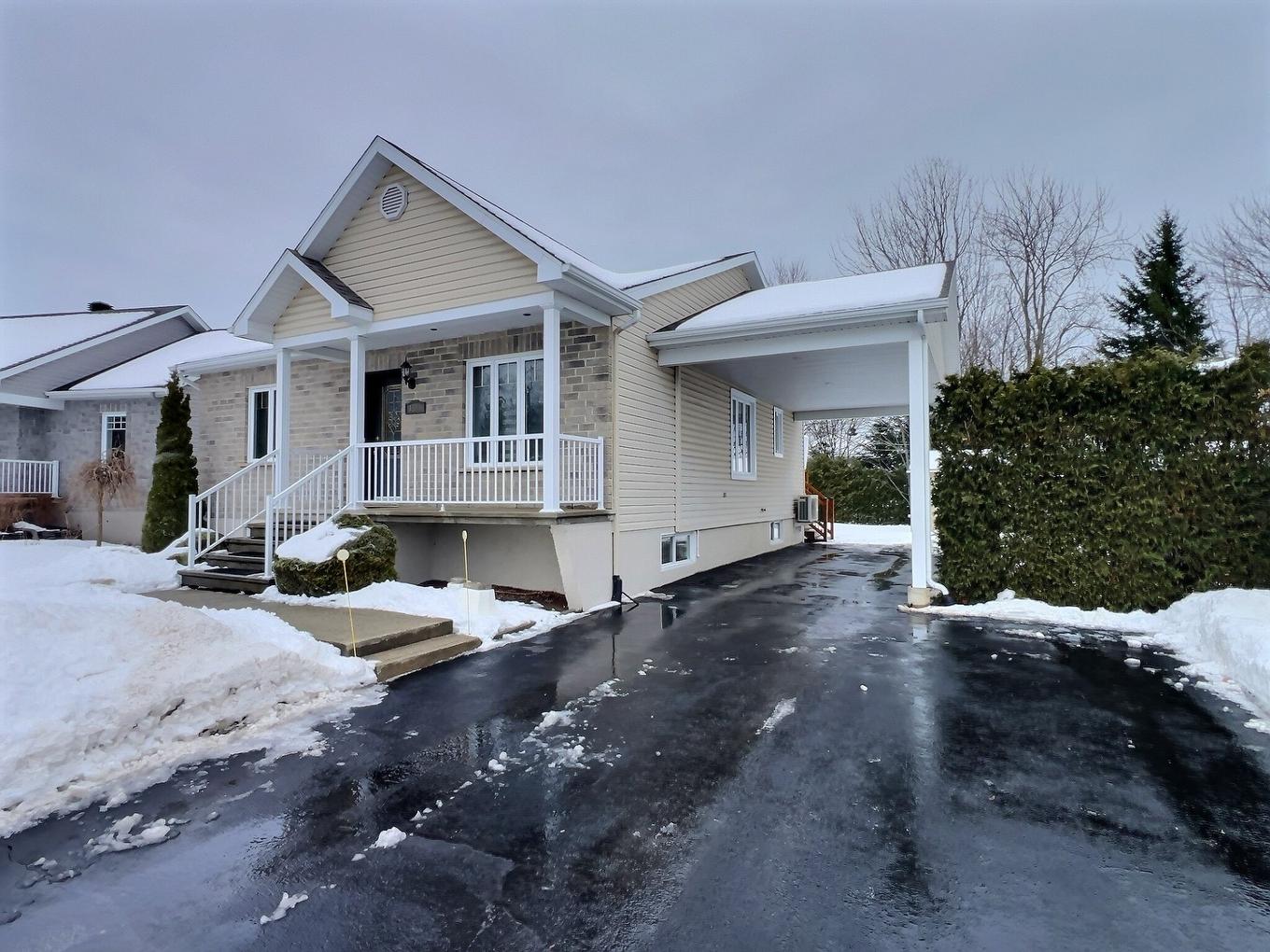 Façade - 1335 Rue Bell, Drummondville, QC - Outdoor With Facade