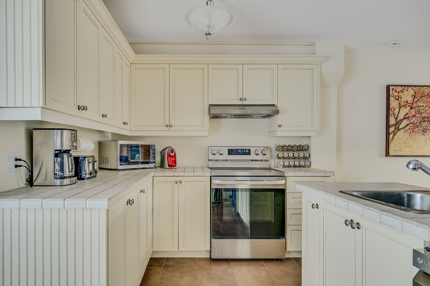 Cuisine - 729A Rue Principale, Saint-Sauveur, QC - Indoor Photo Showing Kitchen