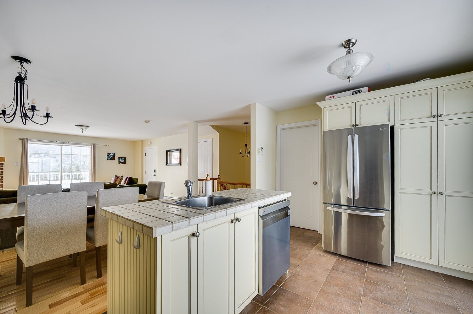 Cuisine - 729A Rue Principale, Saint-Sauveur, QC - Indoor Photo Showing Kitchen