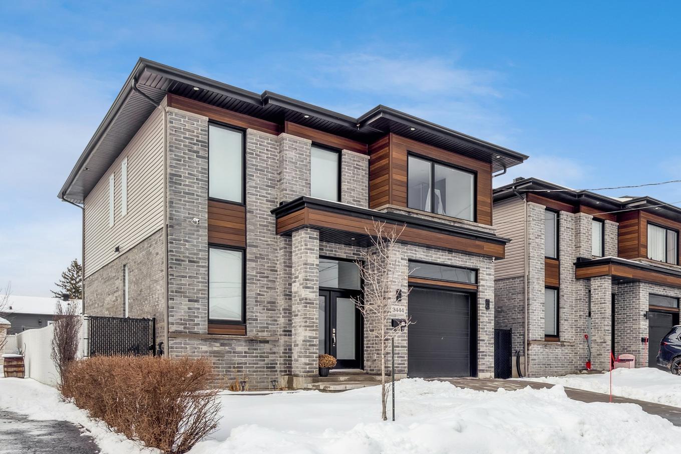 Façade - 3444 Rue Du Collège, Longueuil (Saint-Hubert), QC - Outdoor With Facade