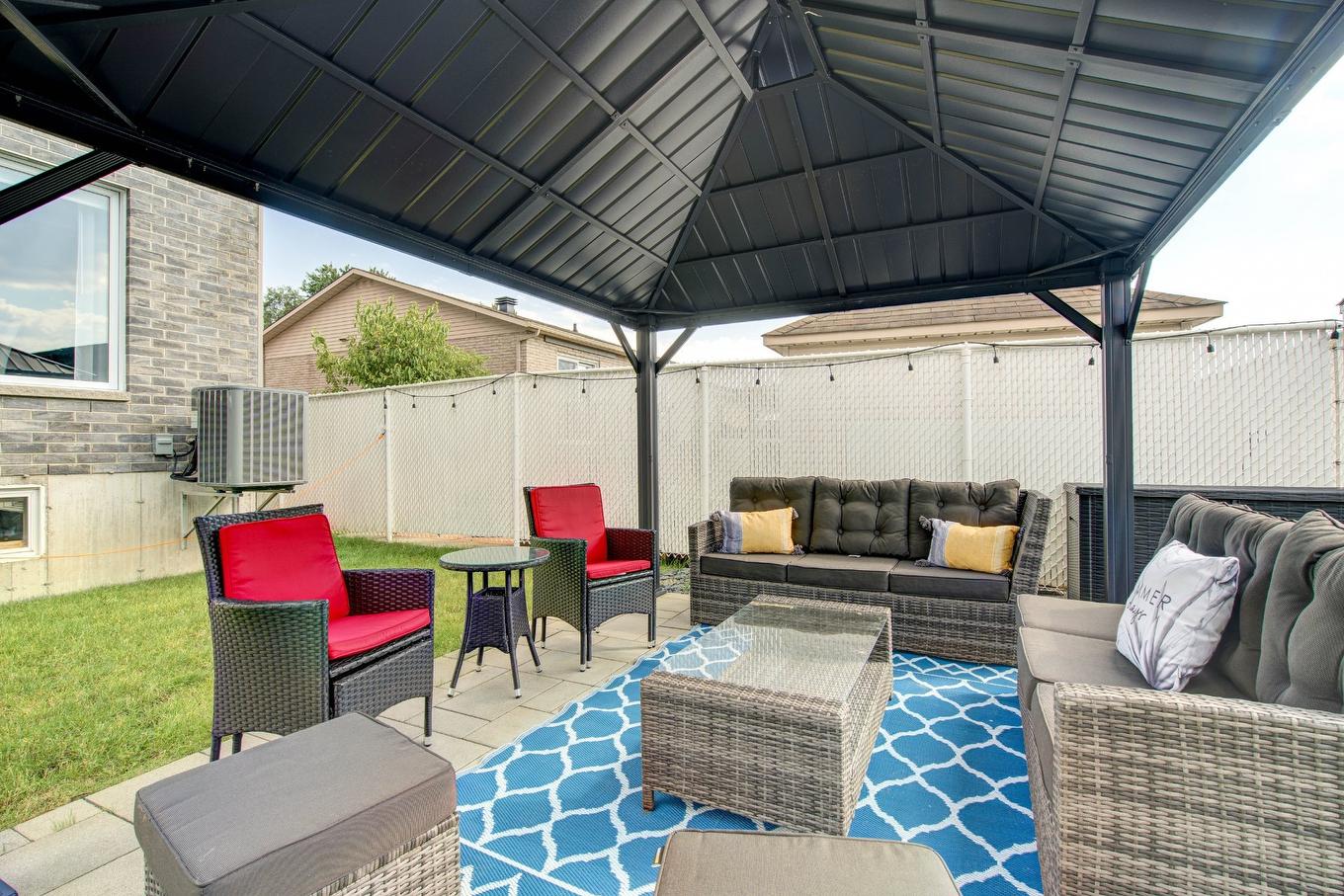 Terrasse - 3444 Rue Du Collège, Longueuil (Saint-Hubert), QC - Outdoor With Deck Patio Veranda With Exterior