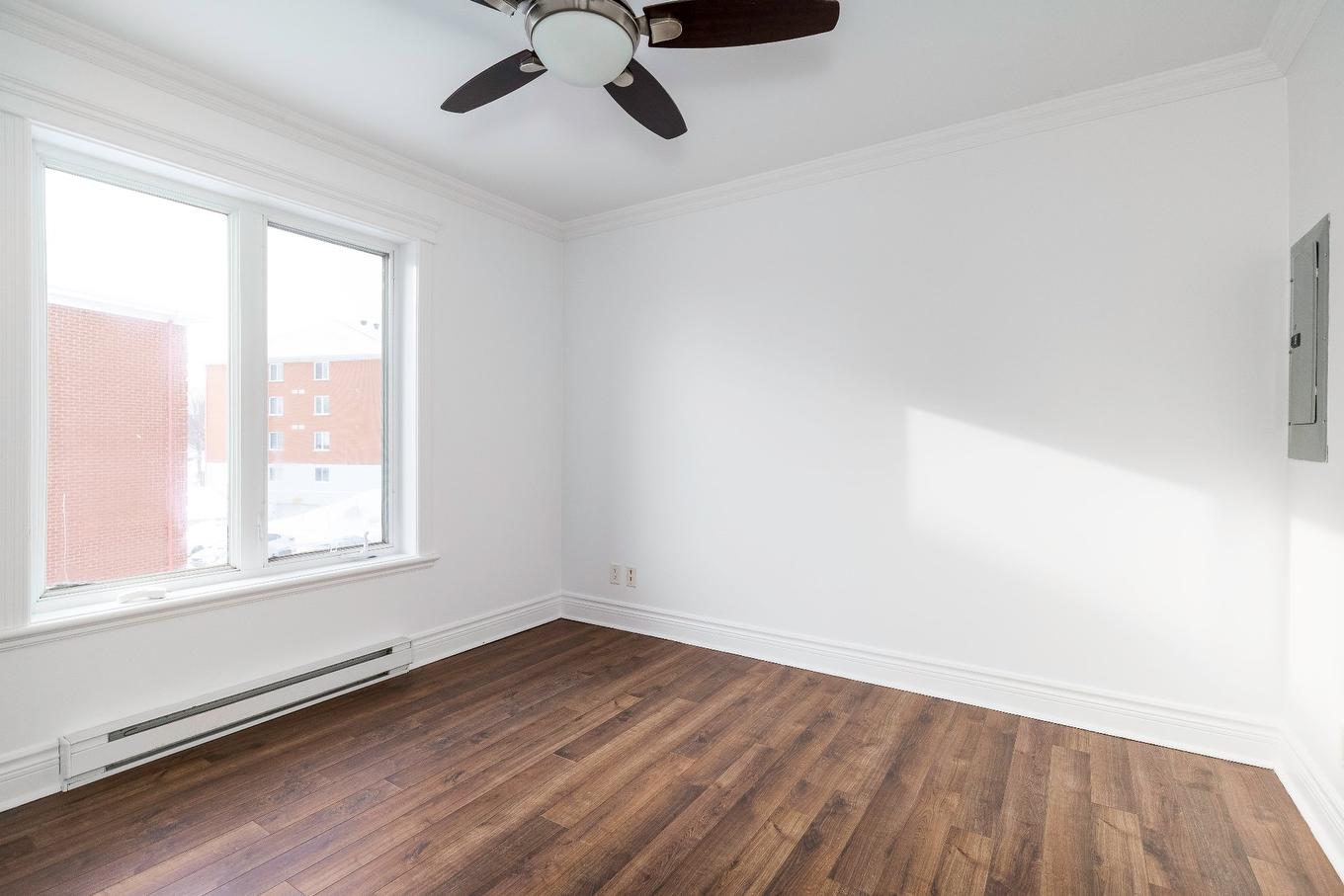 Bedroom - 2476 Boul. Lebourgneuf, Québec (Les Rivières), QC - Indoor Photo Showing Other Room