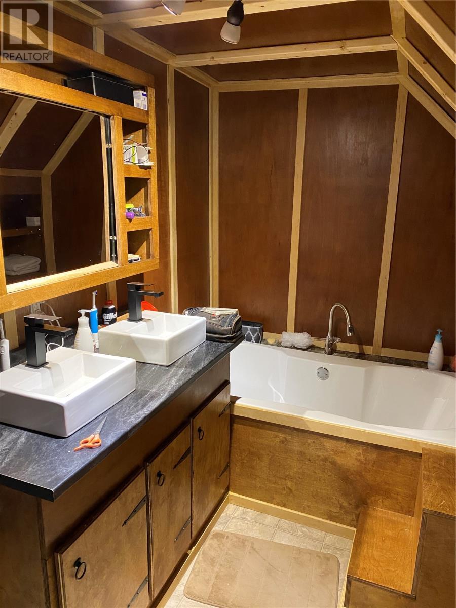 Ensuite - 5 Main Street, Portland Creek, NL - Indoor Photo Showing Bathroom