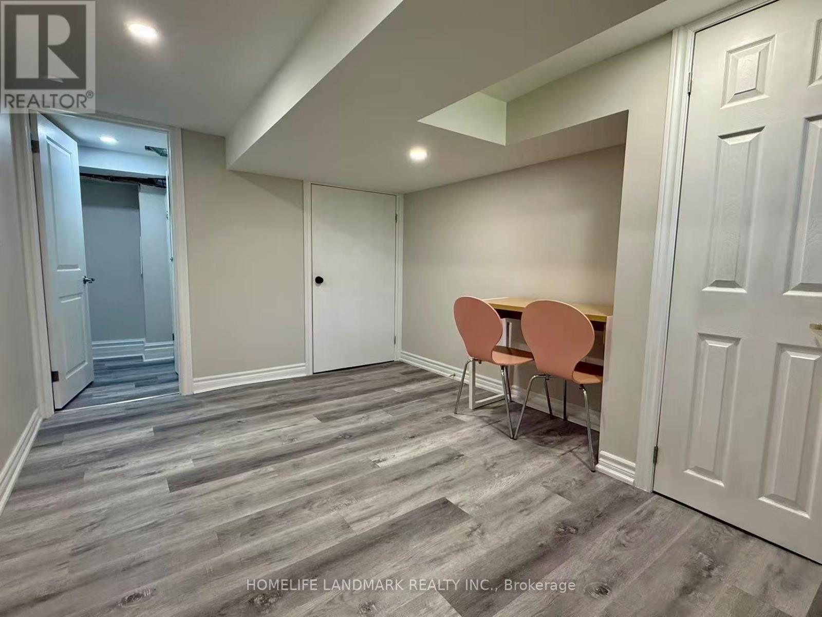 Basement Br#2 - 17 Arkell Street, Hamilton, ON - Indoor