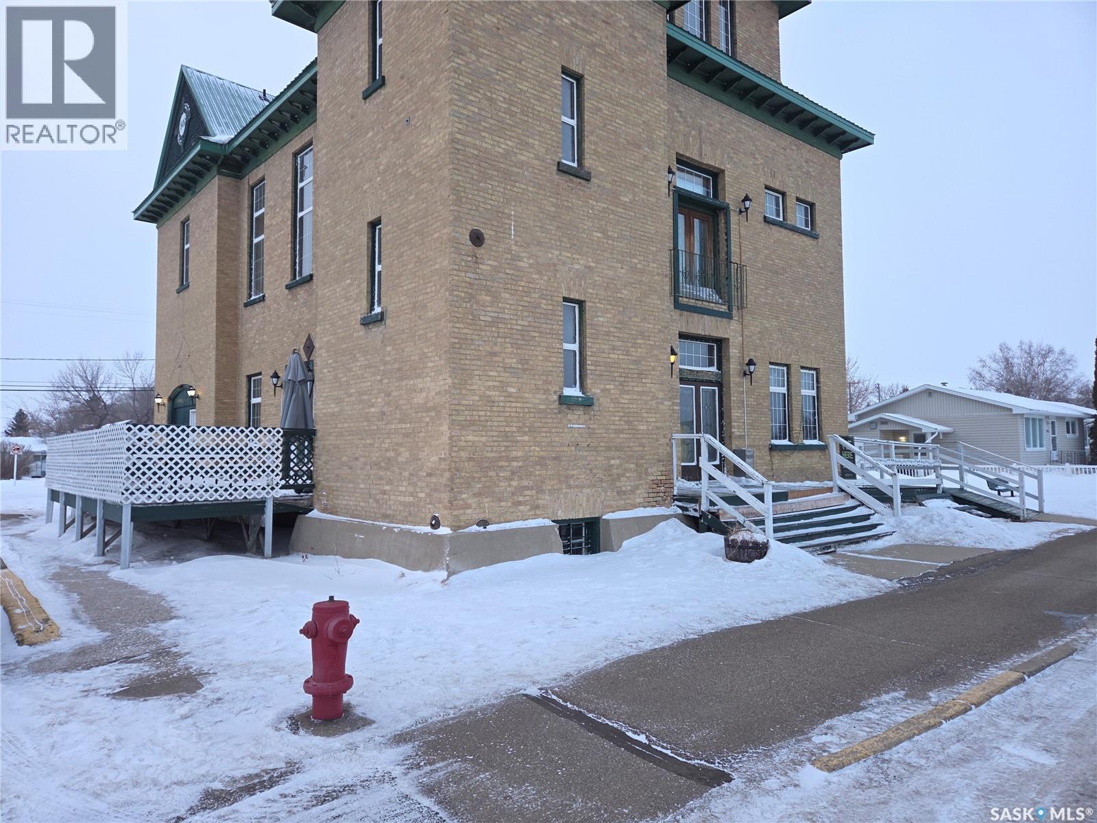 201 Main Street, Arcola, SK