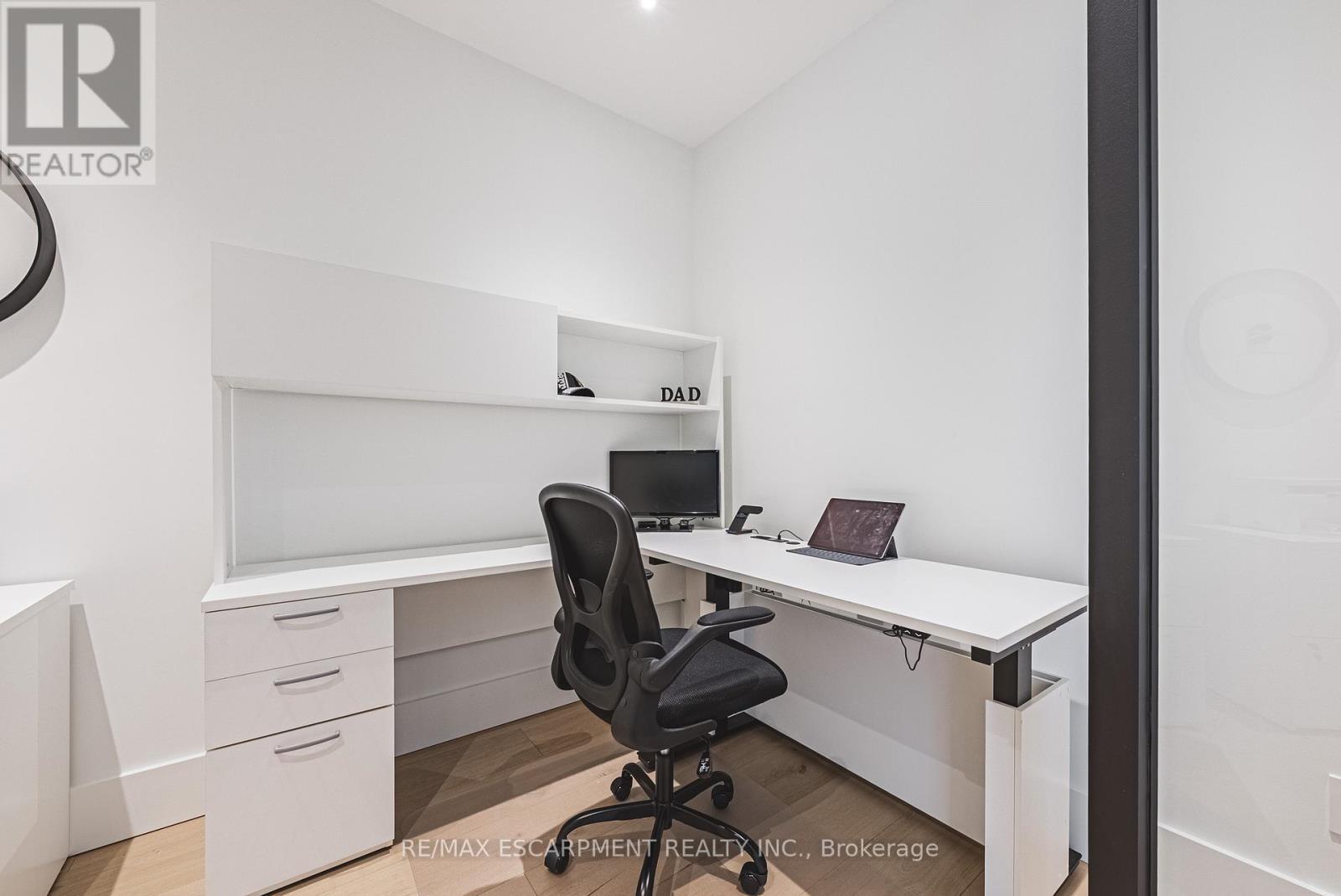 135 Eleanor Avenue, Hamilton, ON - Indoor Photo Showing Office