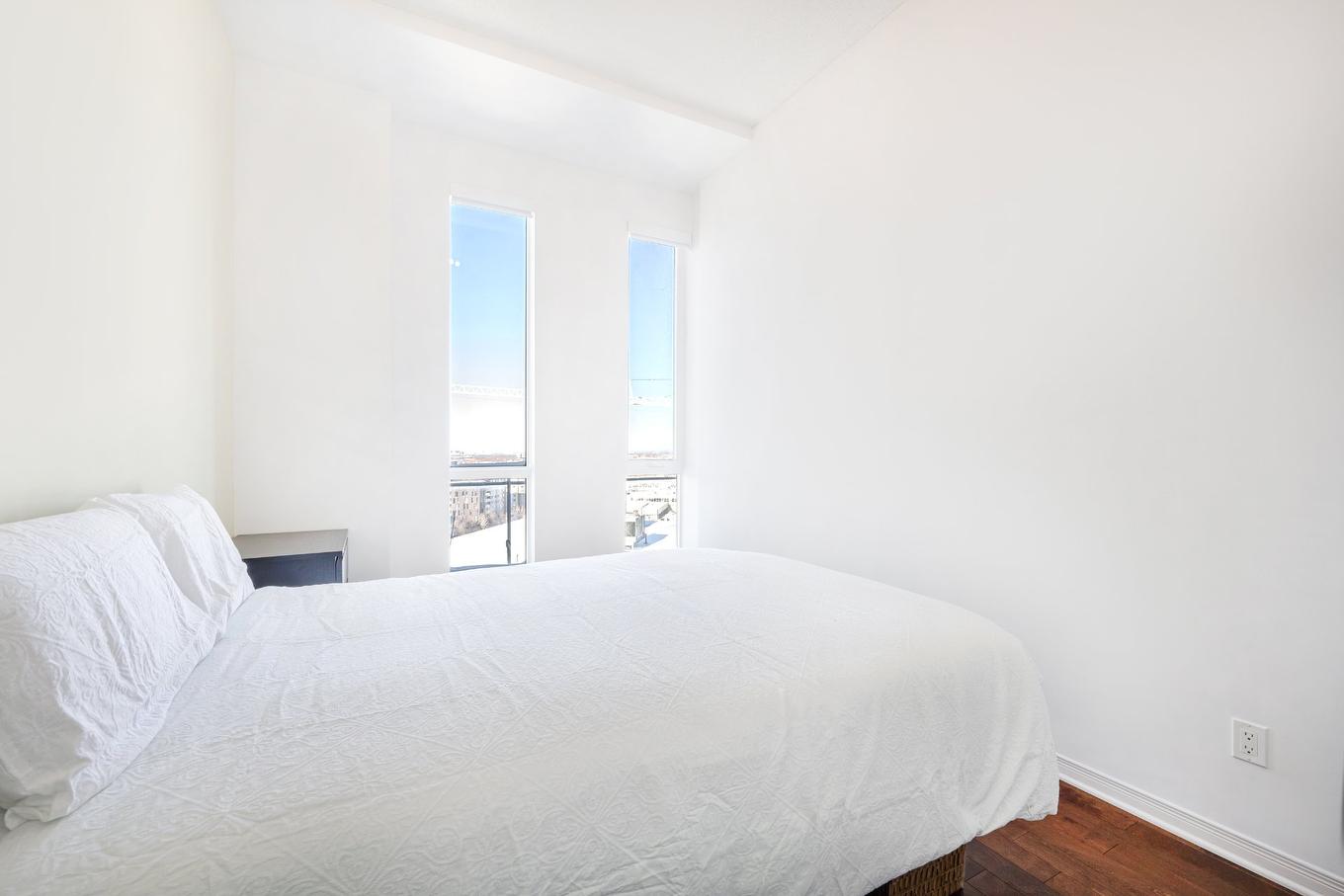 Bedroom - 1212-4975 Rue Jean-Talon O., Montréal (Côte-Des-Neiges/Notre-Dame-De-Grâce), QC - Indoor Photo Showing Bedroom