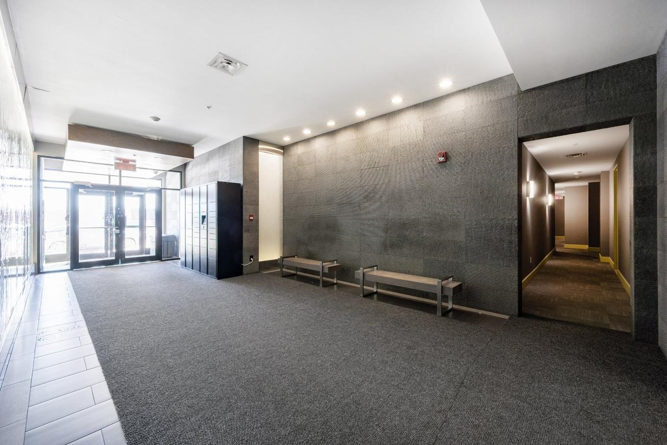 Hall - 1212-4975 Rue Jean-Talon O., Montréal (Côte-Des-Neiges/Notre-Dame-De-Grâce), QC - Indoor Photo Showing Other Room