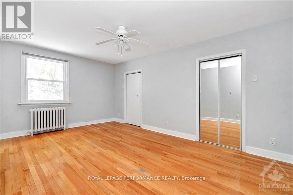 472 Woodland Avenue, Ottawa, ON - Indoor Photo Showing Other Room