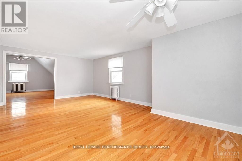 472 Woodland Avenue, Ottawa, ON - Indoor Photo Showing Other Room