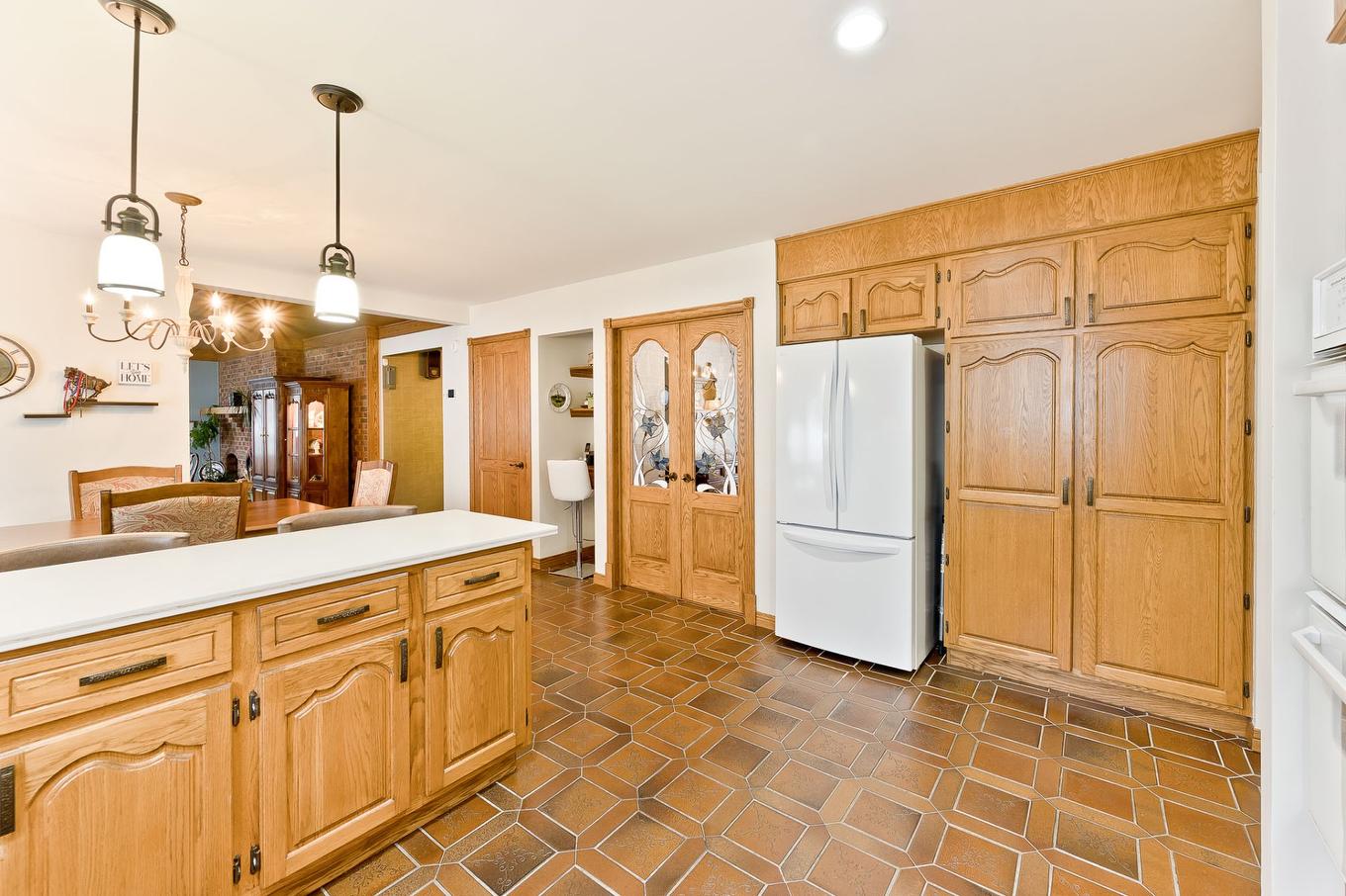Kitchen - 2190 Rue Hugo, Sherbrooke (Les Nations), QC - Indoor Photo Showing Kitchen