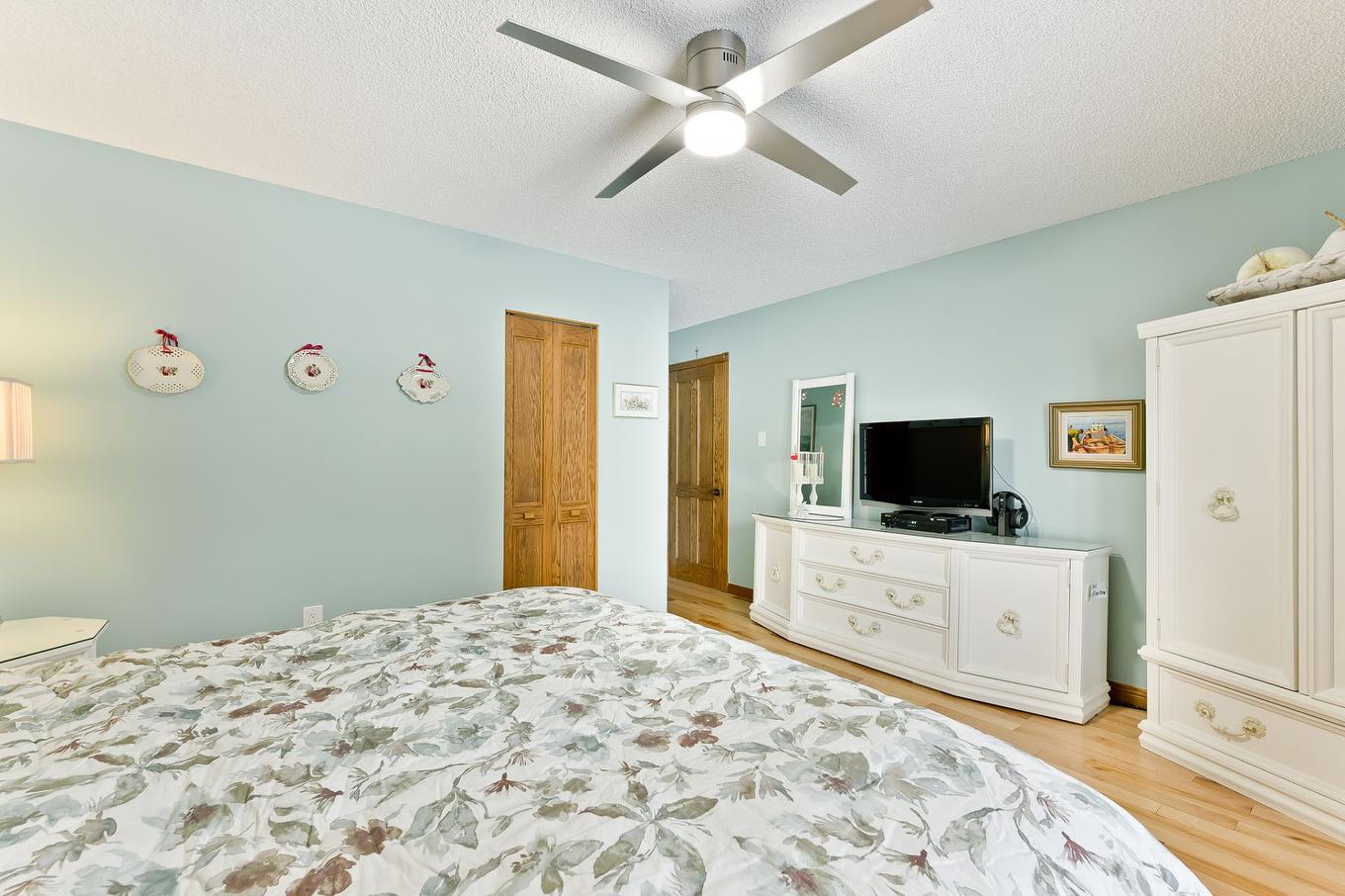 Bedroom - 2190 Rue Hugo, Sherbrooke (Les Nations), QC - Indoor Photo Showing Bedroom