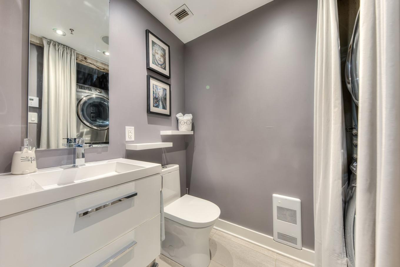 Salle d'eau - 304-20 Rue St-Paul O., Montréal (Ville-Marie), QC - Indoor Photo Showing Bathroom