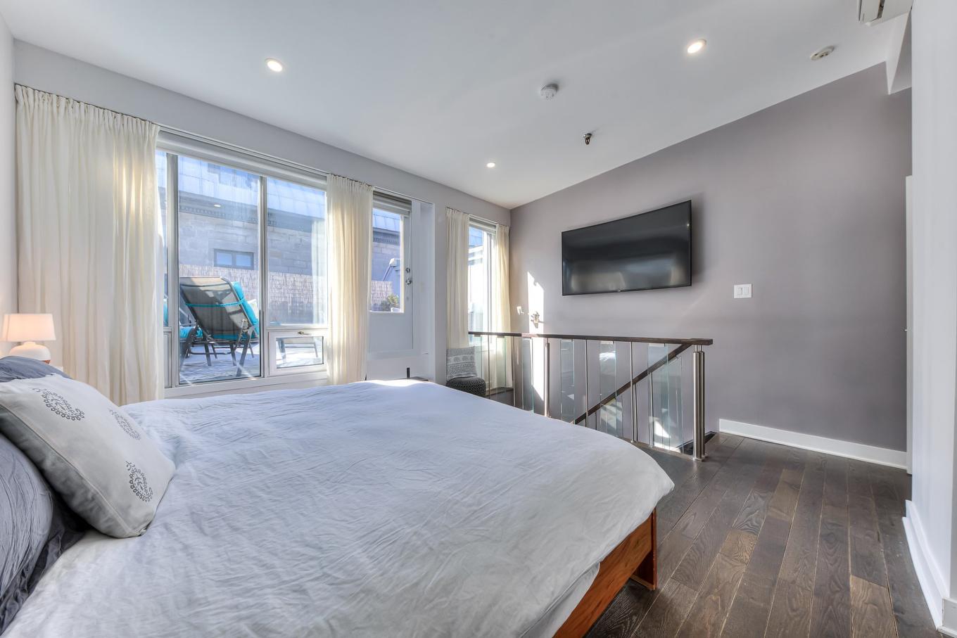 Chambre à coucher principale - 304-20 Rue St-Paul O., Montréal (Ville-Marie), QC - Indoor Photo Showing Bedroom