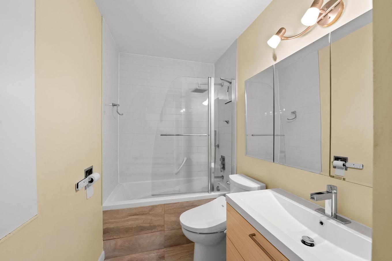 Salle de bains - 27 Ch. De St-Moritz, Saint-Sauveur, QC - Indoor Photo Showing Bathroom