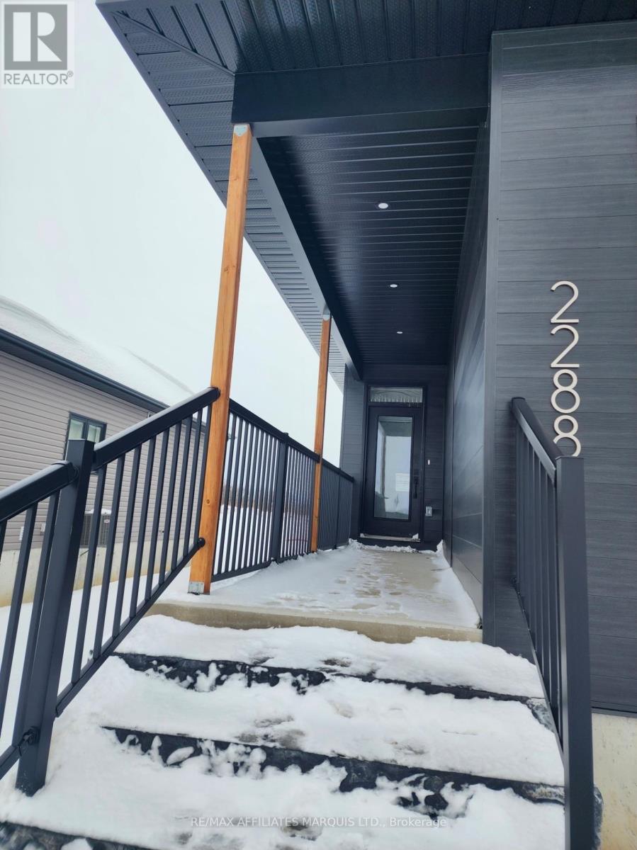 2288 Crewson Crescent, Cornwall, ON - Outdoor With Exterior