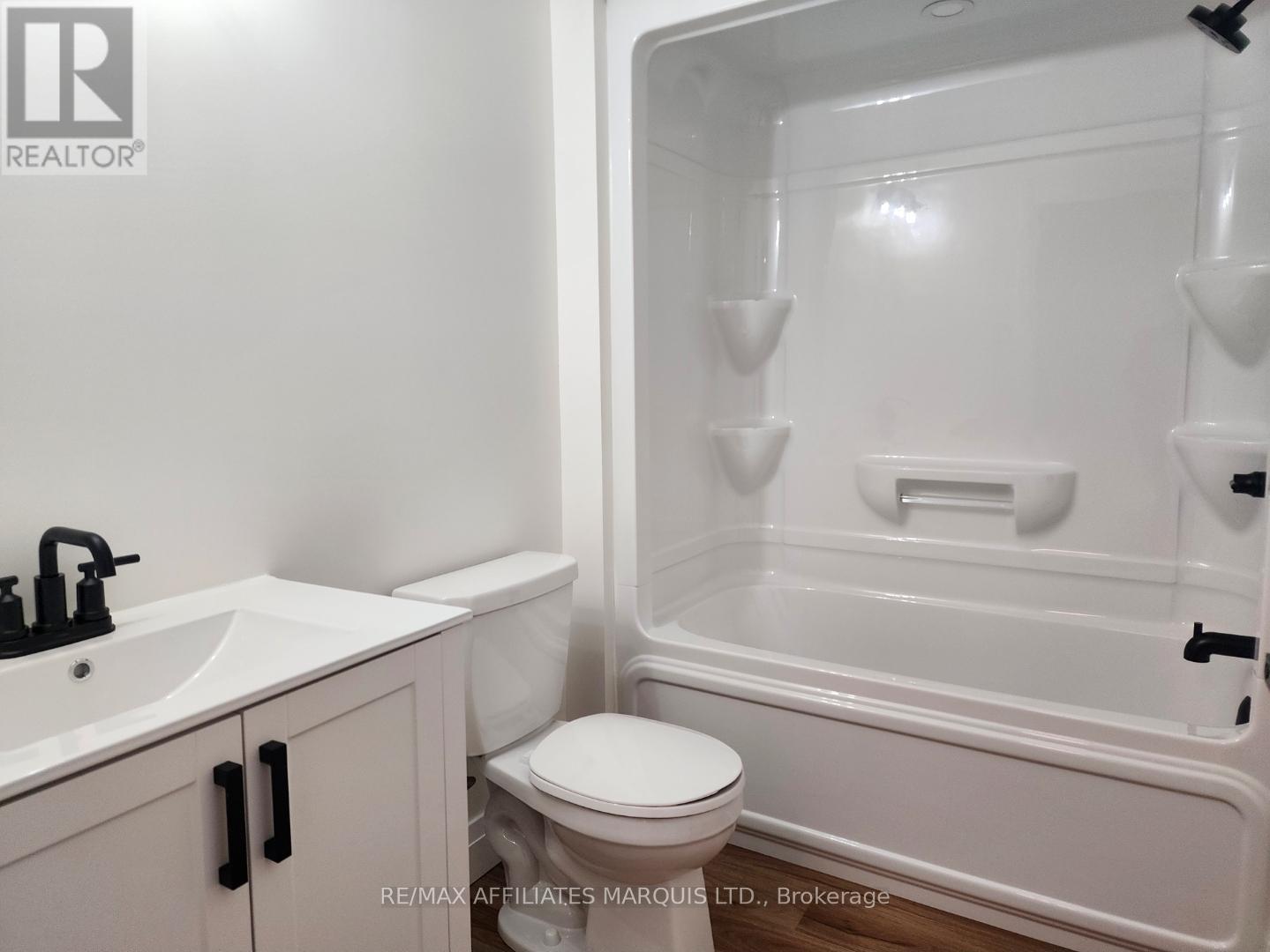 2288 Crewson Crescent, Cornwall, ON - Indoor Photo Showing Bathroom