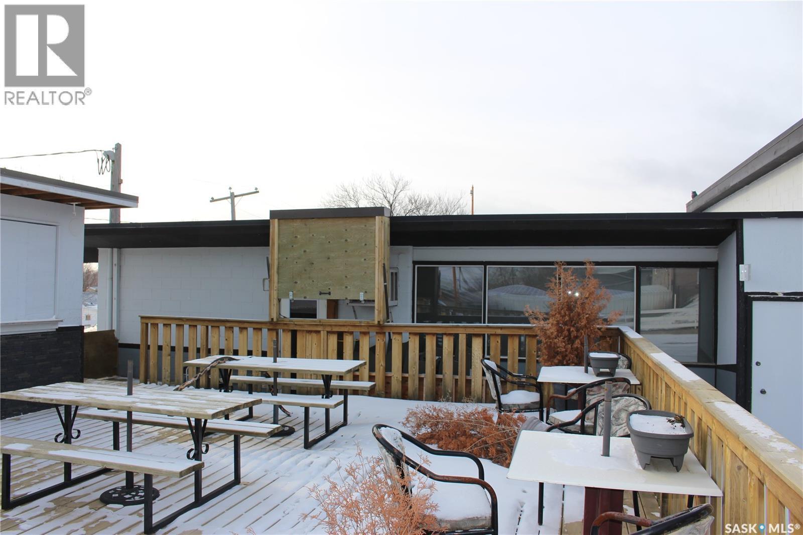 1105 Athabasca Street E, Moose Jaw, SK