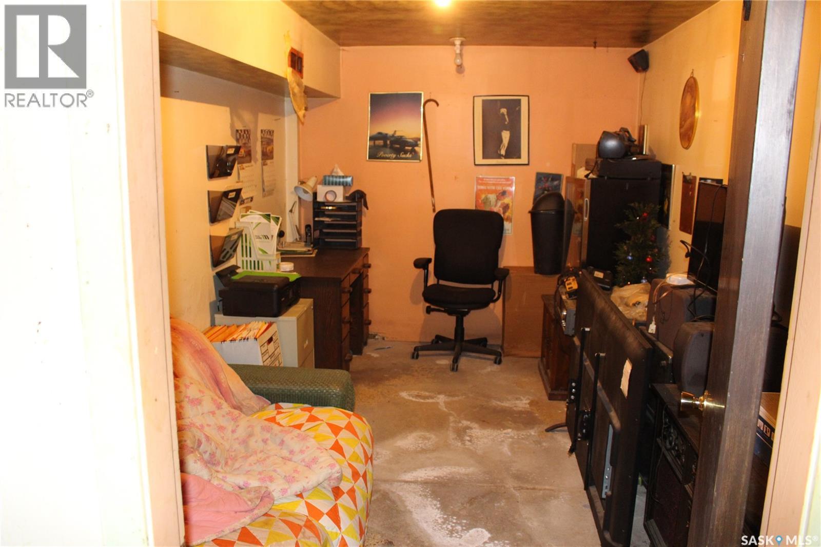 1105 Athabasca Street E, Moose Jaw, SK